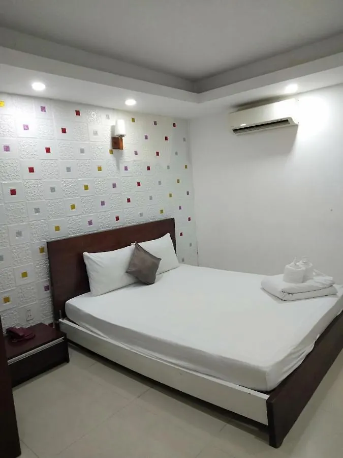 Khach San Damry Hotel Ho Chi Minh City