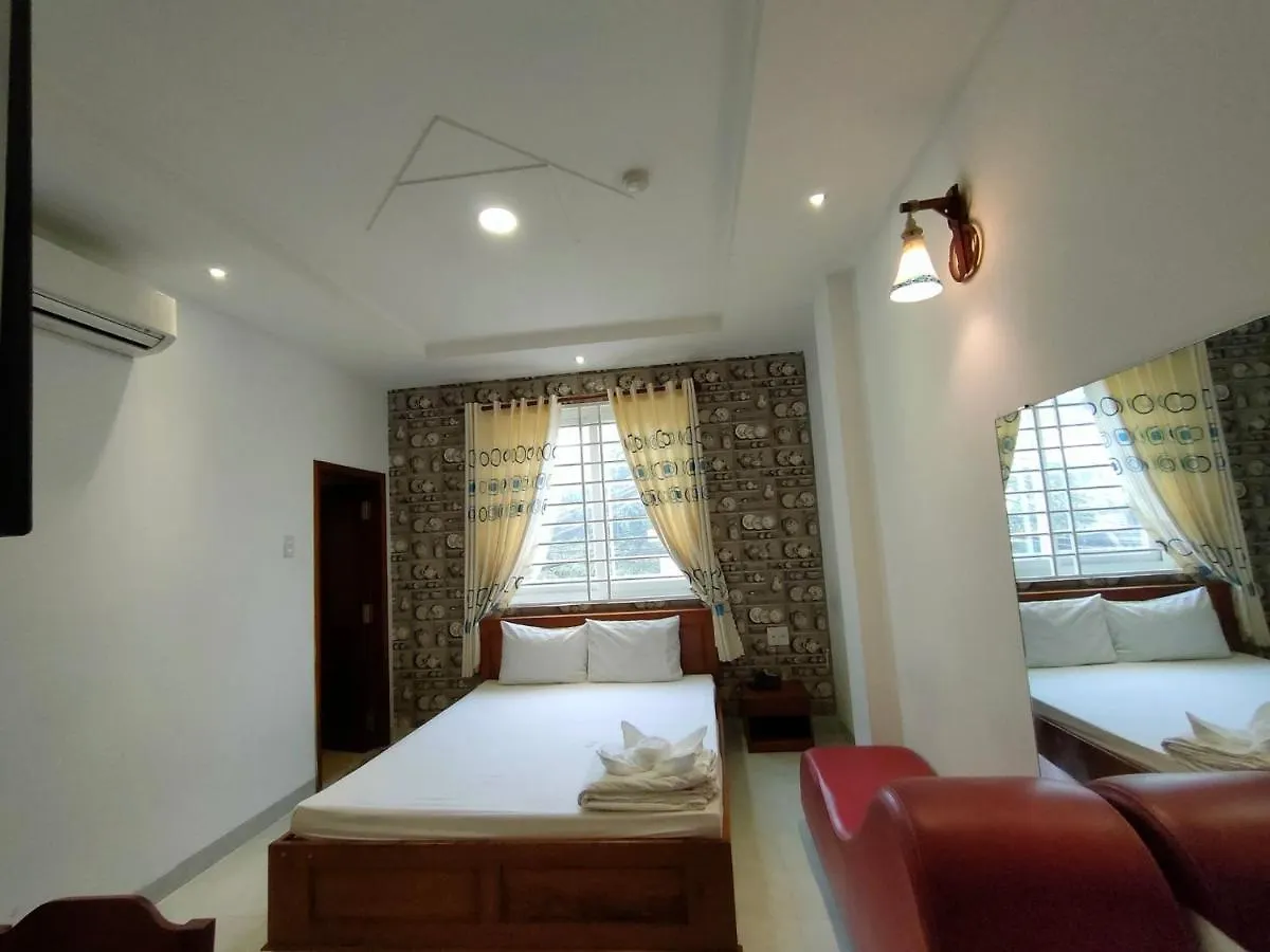 Khach San Damry Hotel Ho Chi Minh City 0*,  Vietnam