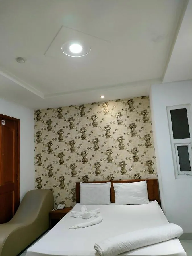 Khach San Damry Hotel Ho Chi Minh City