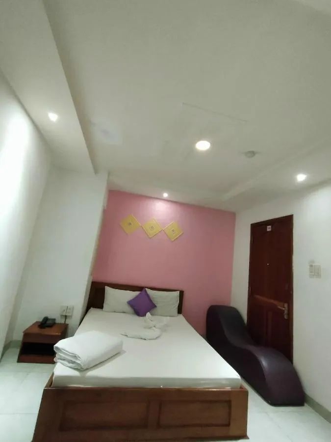 Khach San Damry Hotel Ho Chi Minh City