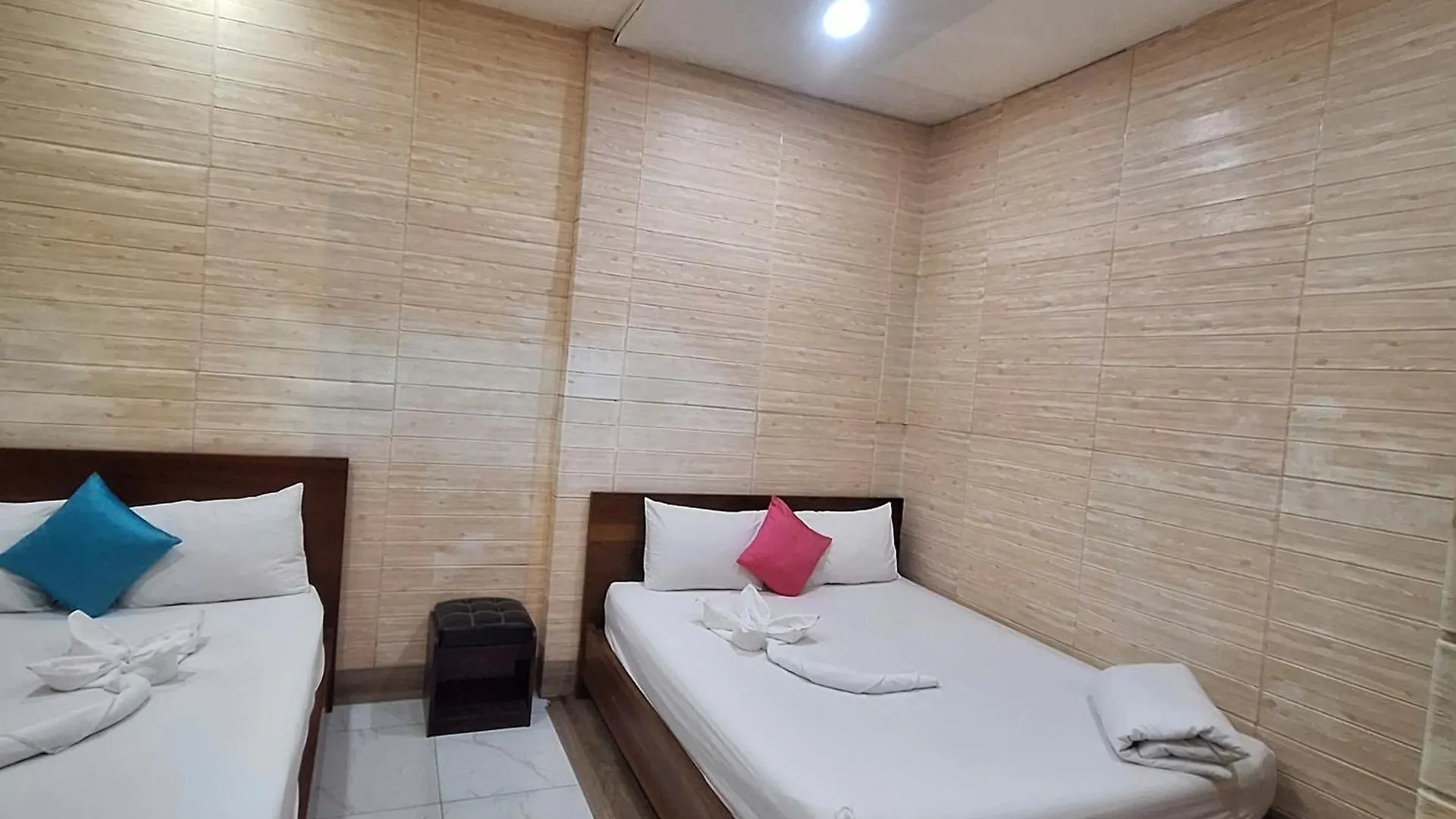 Khach San Damry Hotel Ho Chi Minh City