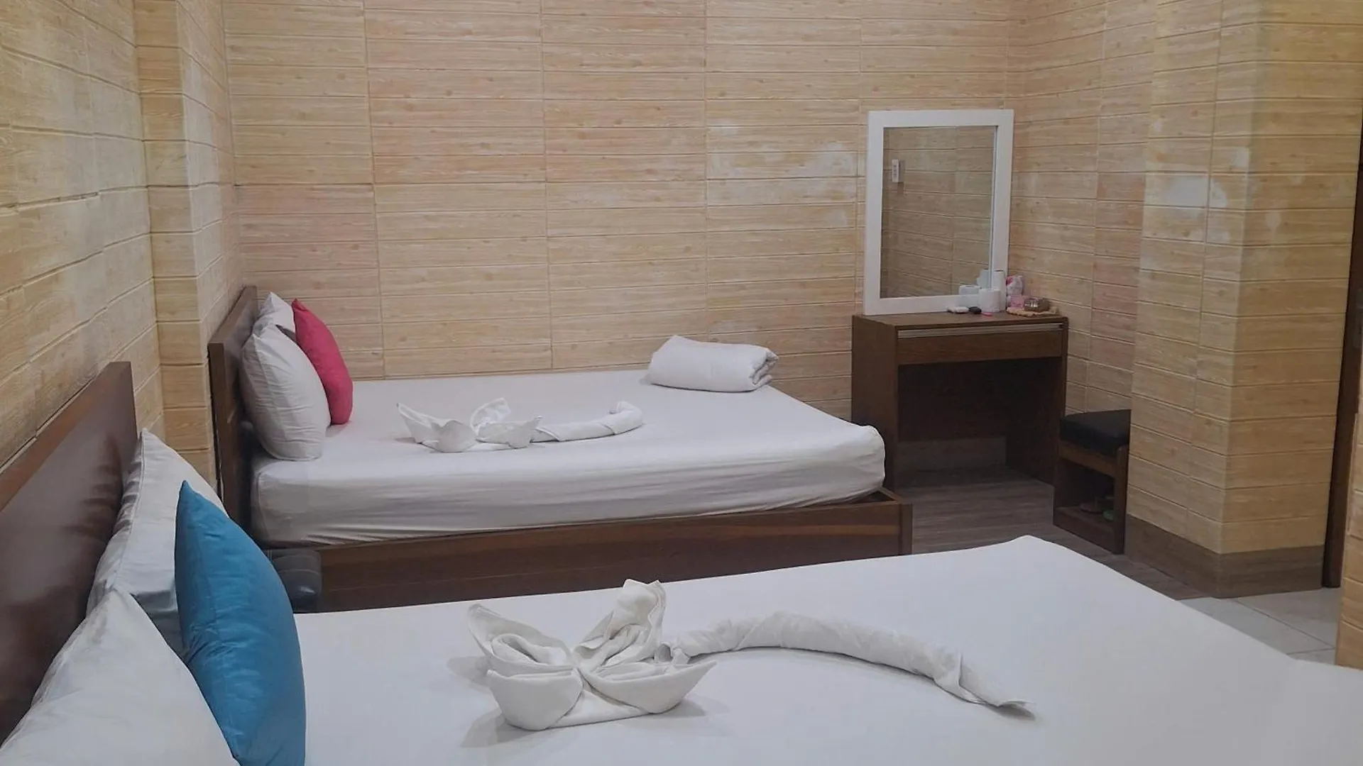 Khach San Damry Hotel Ho Chi Minh City