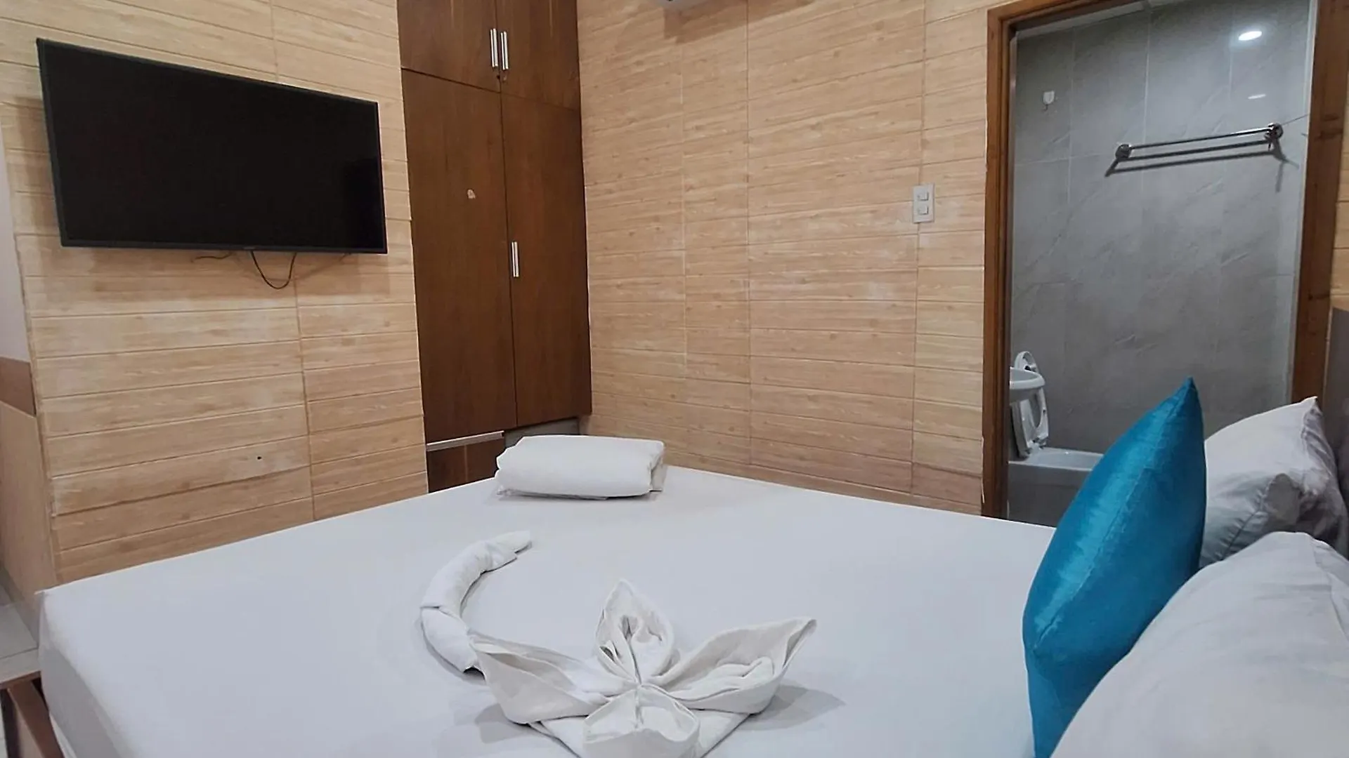 Khach San Damry Hotel Ho Chi Minh City